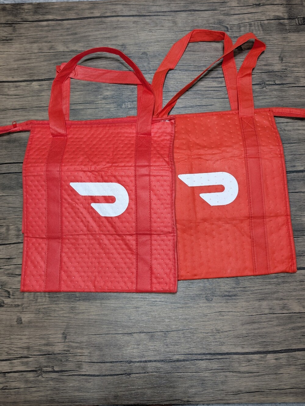 Lot of 2 DOORDASH Zippered Food Insulated Delivery Bag  Tote  Cooler  Bag